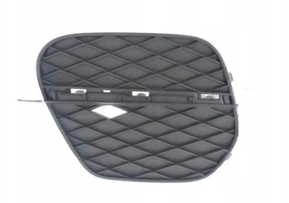 Решітка в бампер переднього ліва BMW X5 E70 2010-2013