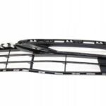 Решітка в бампер переднього права BMW 5 G30/G31 2017+ Решітка в бампер переднього права BMW 5 G30/G31 2017+ FP 1447 927