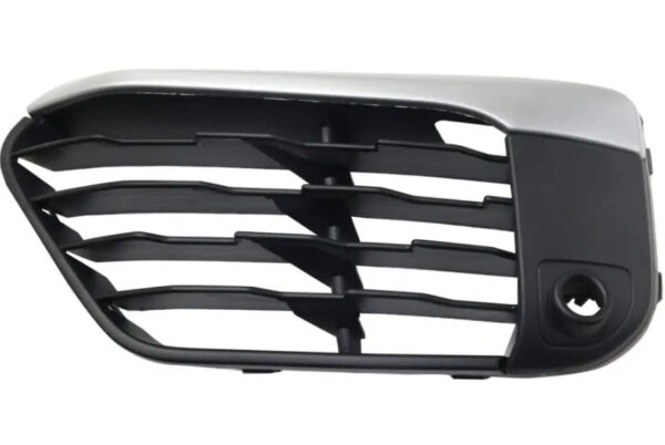Решітка в бампер переднього права BMW X1 F48 2015-2020