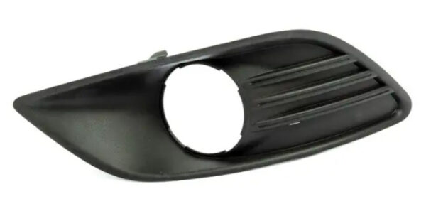 Решітка в бампер переднього ліва Ford Focus 2 2008-2011