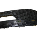 Решітка в бампер права Audi A4 2012-2016 B8 Решітка в бампер права Audi A4 2012-2016 B8 FP 1208 R5-T