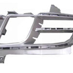 Решітка в бампер (рамка) права Mazda 6 GH 2008-2010 Європа Решітка в бампер (рамка) права Mazda 6 GH 2008-2010 Європа 6984812