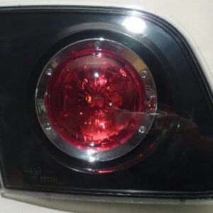 Задній ліхтар Mazda 3 хетчбек 2004-2009 лівий внутрішній