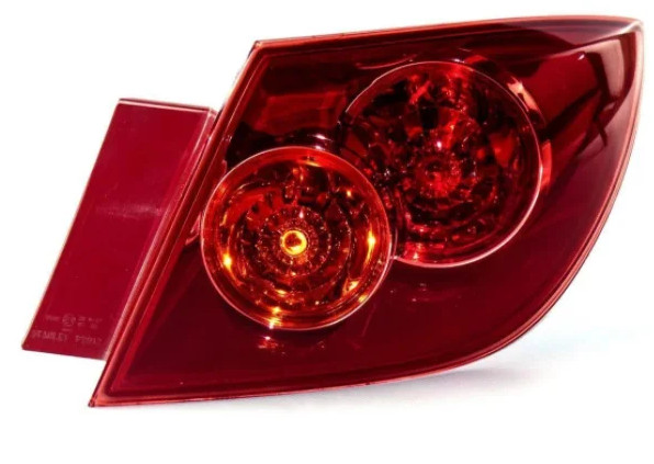 Задній ліхтар Mazda 3 2004-2005 хетчбек правий зовнішній