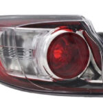 Задній ліхтар Mazda 3 2009-2013 хетчбек лівий зовнішній FP 4418 951