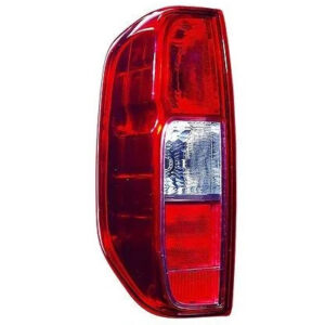 Задній ліхтар Nissan Navara лівий