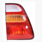 Задній ліхтар Toyota Land Cruiser 100 1998-2004 лівий внутрішній FP 8136 M06