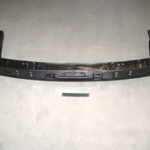 Шина підсилювач бампера переднього Nissan Primera 1990-1996 P10