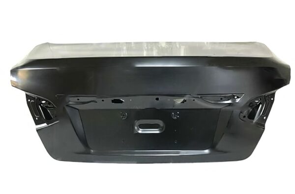 Задня кришка багажника Nissan Altima 2018+